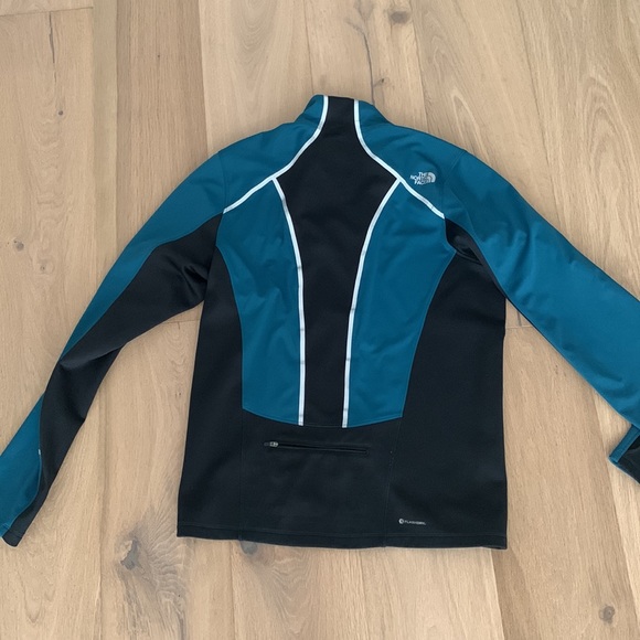 MENS NORTH FACE WINDSTOPPER - MEDIUM - Picture 5 of 7